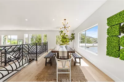 2927 Park Center, Los Angeles, CA 90068 - Photo 23