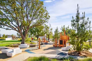 242 Brookfeather, Irvine, CA 92618 - Photo 5