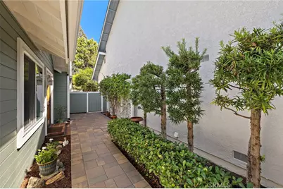 30 W Oxbow Creek, Laguna Hills, CA 92653 - Photo 5