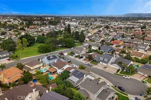 15751 Cromwell Cir, Westminster, CA 92683 - Photo 43