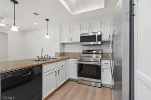 142 Stanford Ct, Irvine, CA 92612 - Photo 13