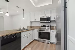 142 Stanford Ct, Irvine, CA 92612 - Photo 13