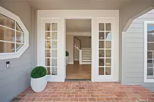 18 Hillsdale, Newport Beach, CA 92660 - Photo 3