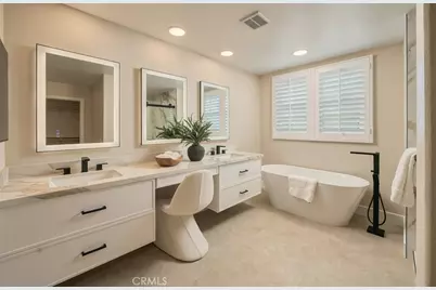 18 Hillsdale, Newport Beach, CA 92660 - Photo 43