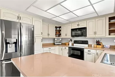 1361 S Walnut #3875, Anaheim, CA 92802 - Photo 7