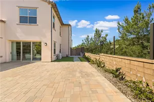 147 Fairgreen, Irvine, CA 92618 - Photo 41