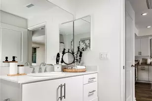 9001 Cerise Ln, Cypress, CA 90630 - Photo 5