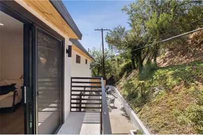 1643 San Ysidro Drive, Beverly Hills, CA 90210 - Photo 37