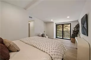 1643 San Ysidro Dr, Beverly Hills, CA 90210 - Photo 35