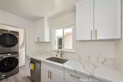 8713 Alondra, Paramount, CA 90723 - Photo 7
