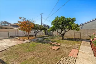 2100 W Valencia Dr, Fullerton, CA 92833 - Photo 23
