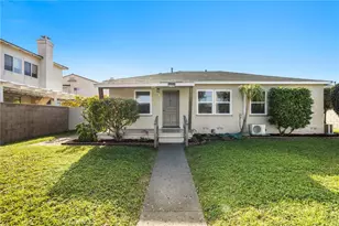2100 W Valencia Dr, Fullerton, CA 92833 - Photo 35