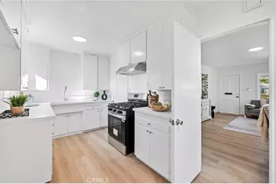 2100 W Valencia Drive, Fullerton, CA 92833 - Photo 7