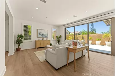 115 Della, Irvine, CA 92602 - Photo 15