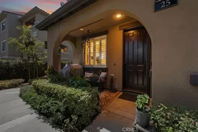 25 Castilla, Rancho Santa Margarita, CA 92688 - Photo 3