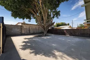 5215 S Van Ness, Los Angeles, CA 90062 - Photo 25