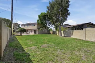 17372 Mira Loma Cir, Huntington Beach, CA 92647 - Photo 45