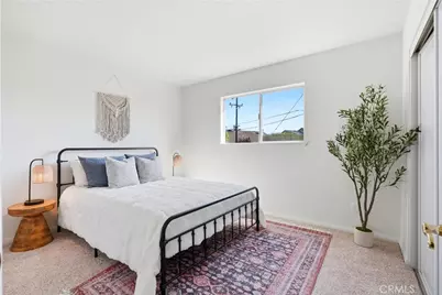 17372 Mira Loma Circle, Huntington Beach, CA 92647 - Photo 37
