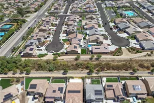 1736 Chute, Hemet, CA 92545 - Photo 45