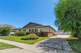 22263 De Berry, Grand Terrace, CA 92313 - Photo 3