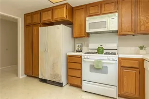 27735 Via Granados, Mission Viejo, CA 92692 - Photo 17