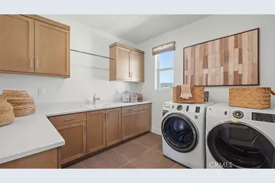 613 Eureka Drive, Santa Paula, CA 93060 - Photo 25