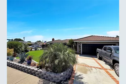 13841 Loretta, Tustin, CA 92780 - Photo 9