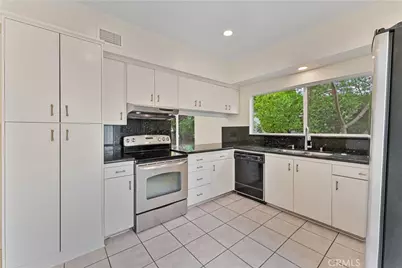 20 Norton St, Irvine, CA 92612 - Photo 25