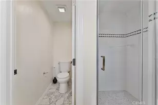 20 Norton St, Irvine, CA 92612 - Photo 11