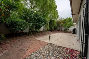 20 Norton St, Irvine, CA 92612 - Photo 29