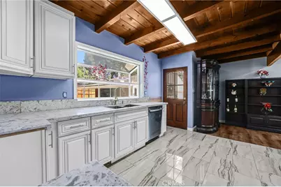 4308 Cloud Avenue, La Crescenta, CA 91214 - Photo 13