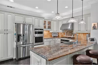 7985 East Hampshire Road, Orange, CA 92867 - Photo 3