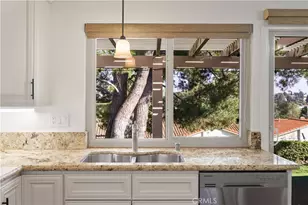 28152 Via Bonalde, Mission Viejo, CA 92692 - Photo 13