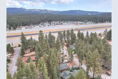 912 Nana, Big Bear City, CA 92314 - Photo 63