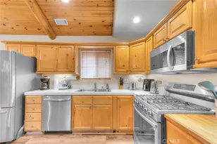 912 Nana, Big Bear City, CA 92314 - Photo 11