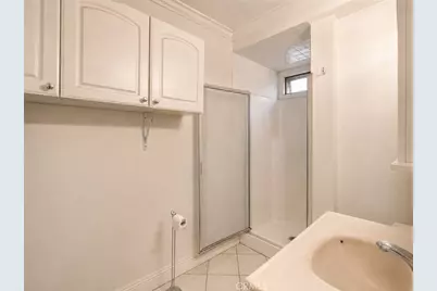 711 Huntington, Huntington Beach, CA 92648 - Photo 37