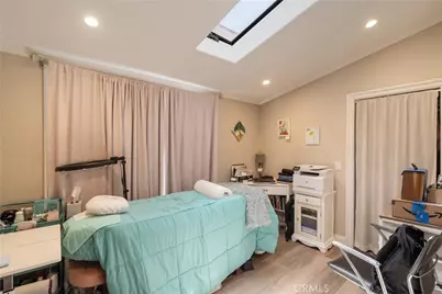 711 Huntington, Huntington Beach, CA 92648 - Photo 17