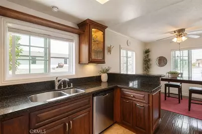 711 Huntington, Huntington Beach, CA 92648 - Photo 25