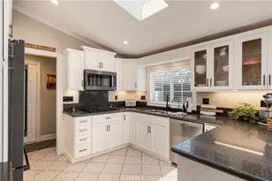 711 Huntington, Huntington Beach, CA 92648 - Photo 9