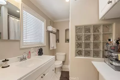 711 Huntington, Huntington Beach, CA 92648 - Photo 15