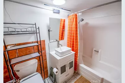 300 E Chestnut #300Q, Santa Ana, CA 92701 - Photo 17