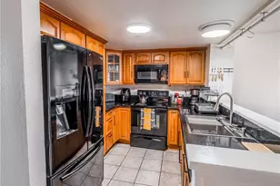 300 E Chestnut, Santa Ana, CA 92701 - Photo 9