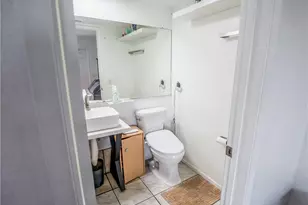 300 E Chestnut, Santa Ana, CA 92701 - Photo 11