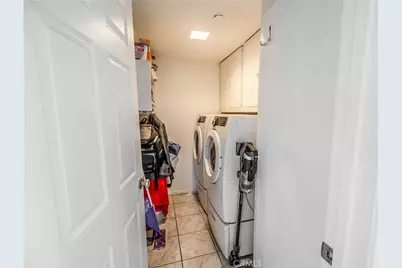 300 E Chestnut #300Q, Santa Ana, CA 92701 - Photo 9