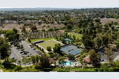 27792 Via Granados, Mission Viejo, CA 92692 - Photo 17
