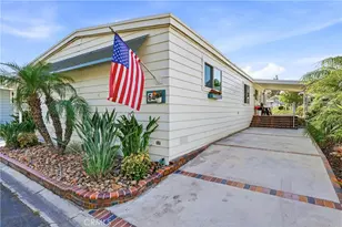 24001 Muirlands Blvd, Lake Forest, CA 92630 - Photo 5