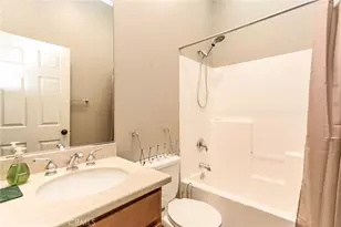3415 S Main St, Santa Ana, CA 92707 - Photo 15