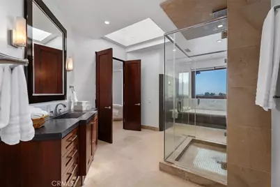 2907 Cliff Drive, Newport Beach, CA 92663 - Photo 19