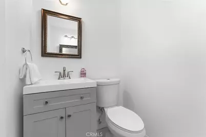 20244 Magnolia Street, Huntington Beach, CA 92646 - Photo 23