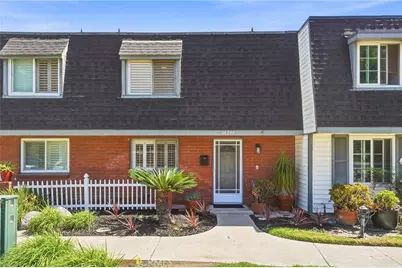 20244 Magnolia Street, Huntington Beach, CA 92646 - Photo 3